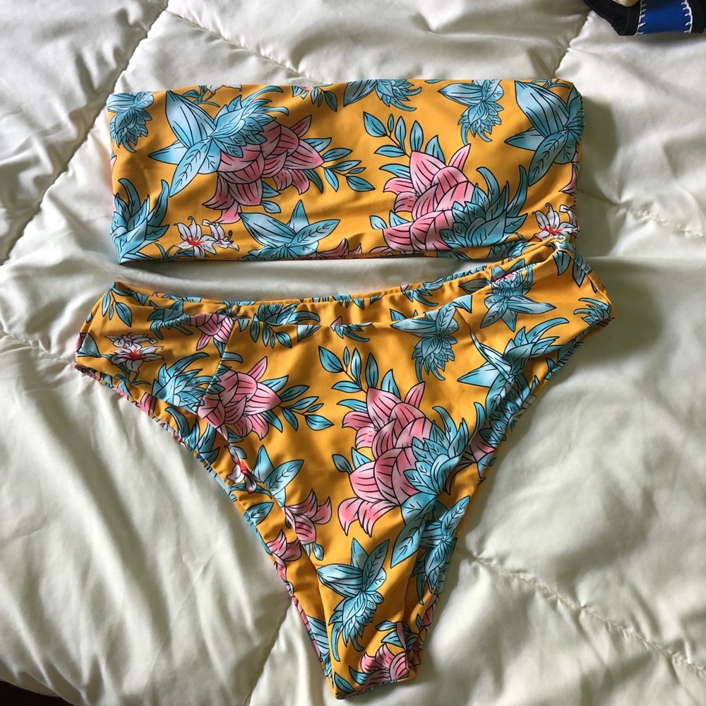 Tropical Bikini